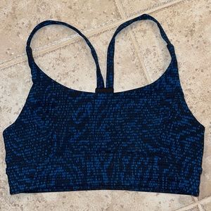 Lululemon sports bra